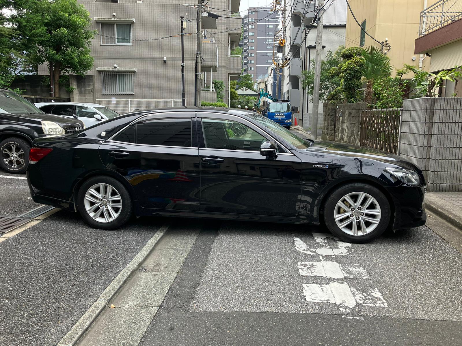 2014 TOYOTA CROWN HYBRID ATHLETE